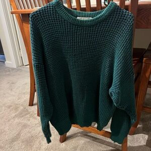 Green/black sweater